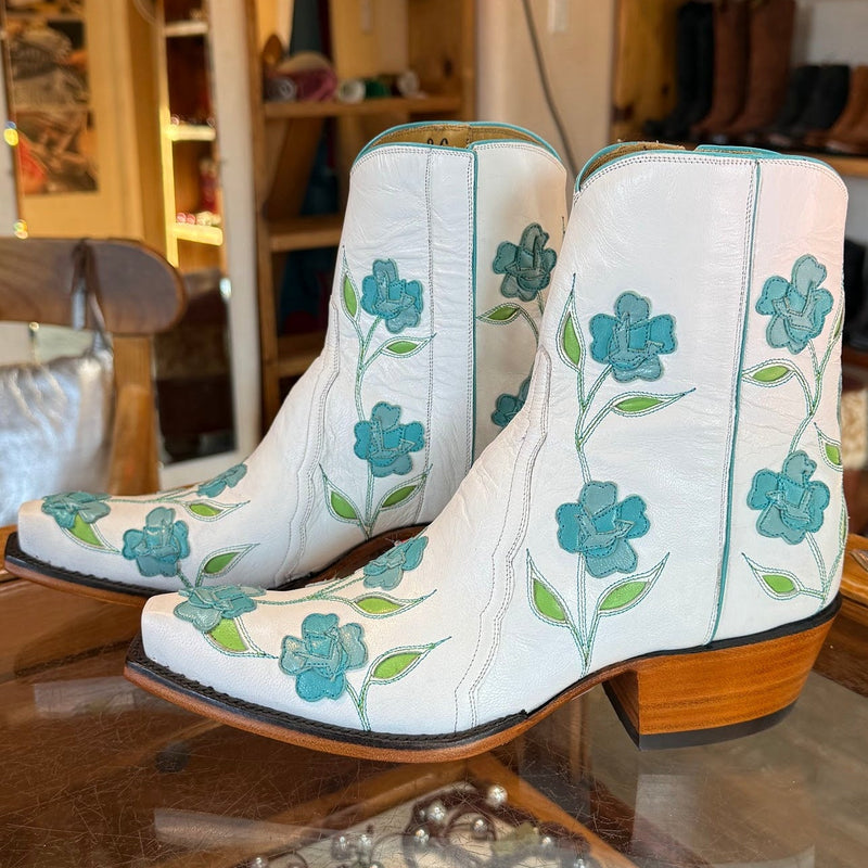O'Susanna Ankle Zipper - White/Turquoise - Back at the Ranch