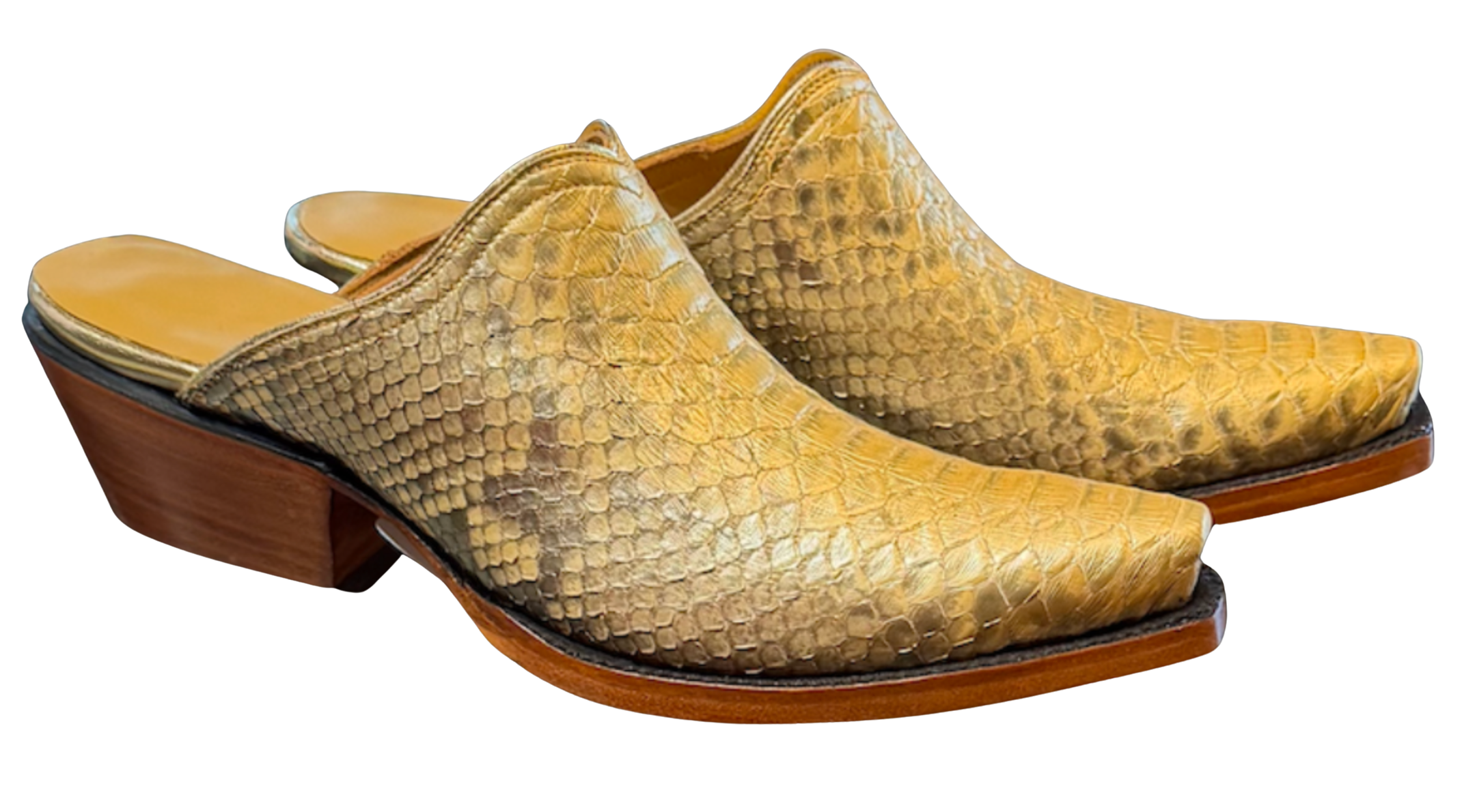 Python Mule - Gold - Back at the Ranch