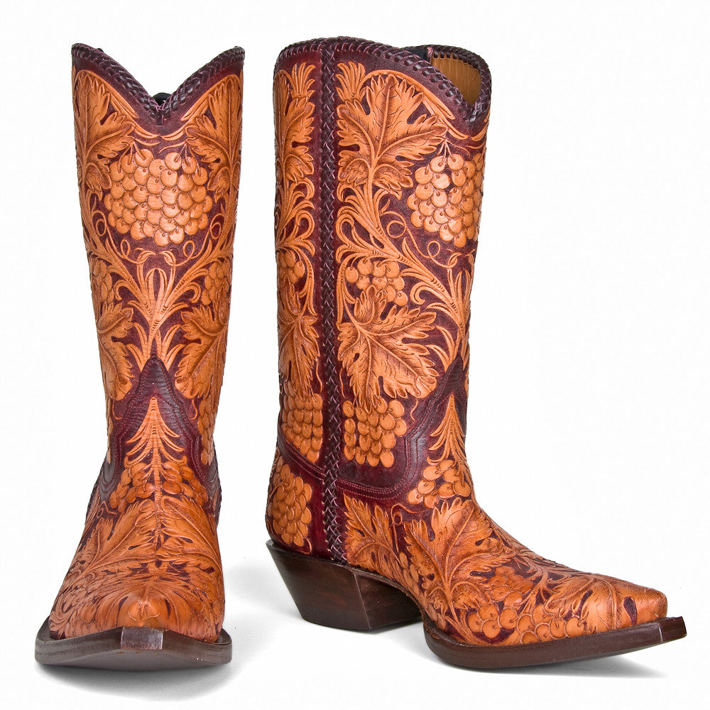 Grapeleaf & Vine 12" Full - Back at the Ranch