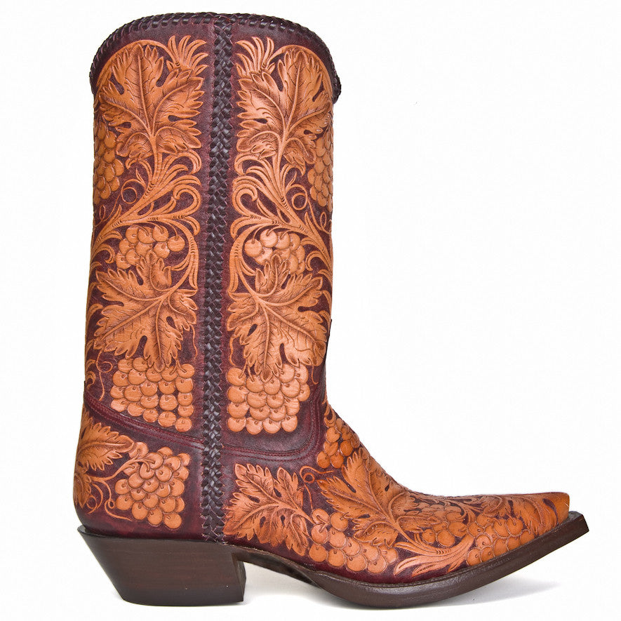 Grapeleaf & Vine 12" Full - Back at the Ranch