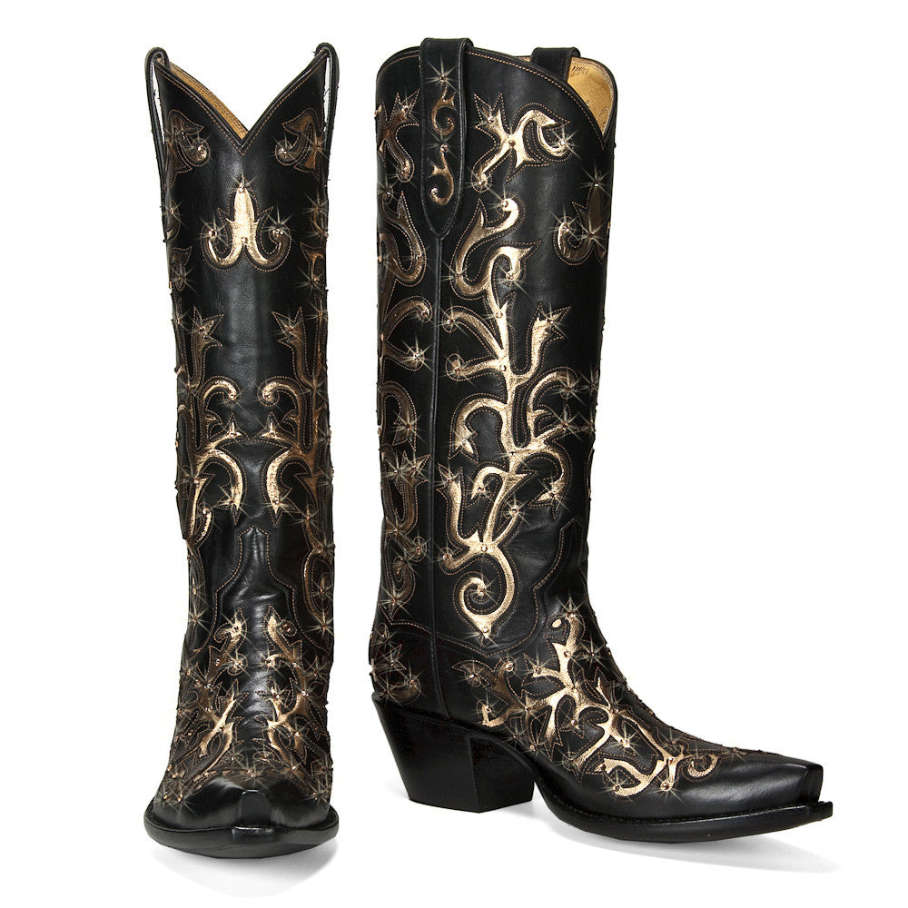 Priscilla + Crystals 14" - Back at the Ranch