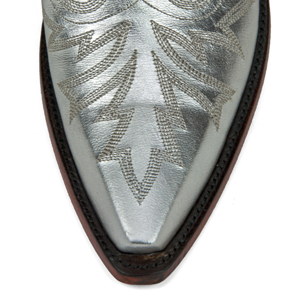 Wings 12" - Back at the Ranch